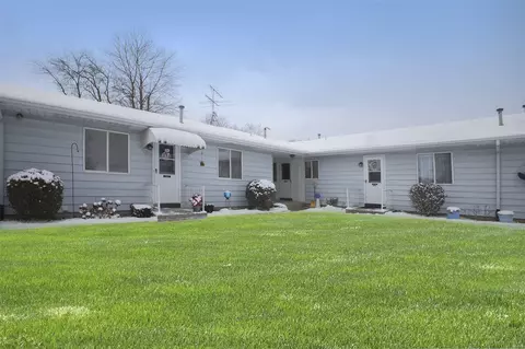 5977 Leisure S, Kentwood, MI 49548