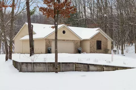 Exterior - 4669 Forest Vale, Pierson, MI 49339 photo 3 of 8