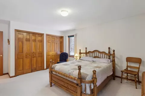 Bedroom - 4669 Forest Vale, Pierson, MI 49339 photo 2 of 10