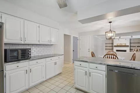 3612 Sassafras, Jackson, MI 49201 photo 13
