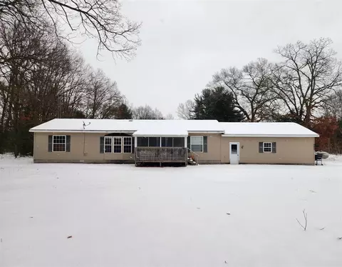 4889 E Apple, Muskegon, MI 49442