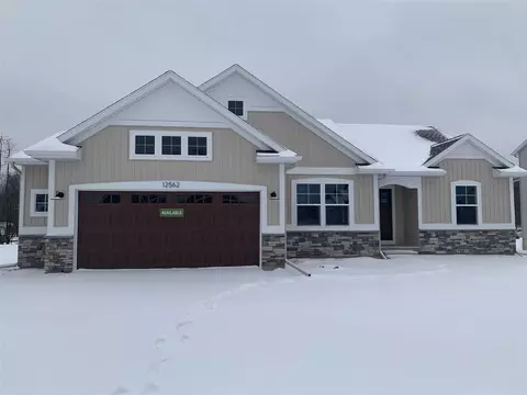 12562 Manchester, Grand Haven, MI 49417