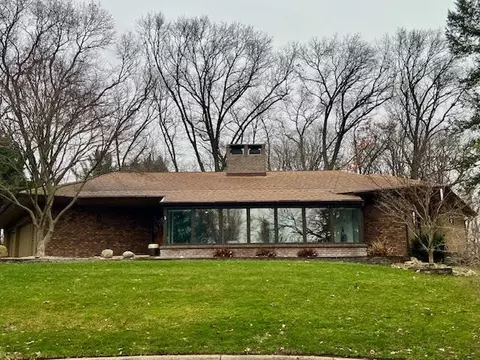 4150 Squire Heath, Portage, MI 49024