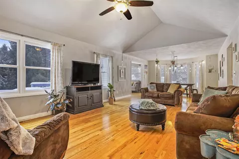 40 Peter Pan, Marshall, MI 49068 photo 9