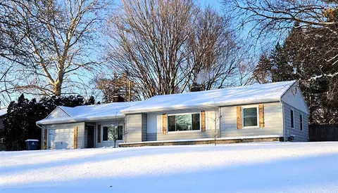 502 Johnson, Middleville, MI 49333
