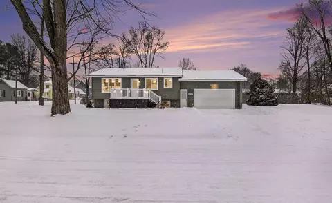 2206 Moon, Muskegon, MI 49441