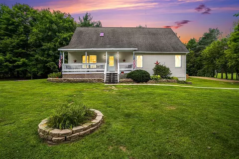 8140 S 2nd, Mattawan, MI 49071