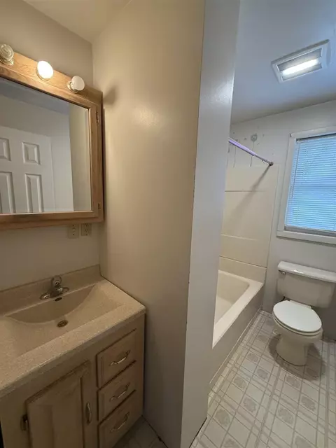 119 Bagg, Jackson, MI 49203 photo 10