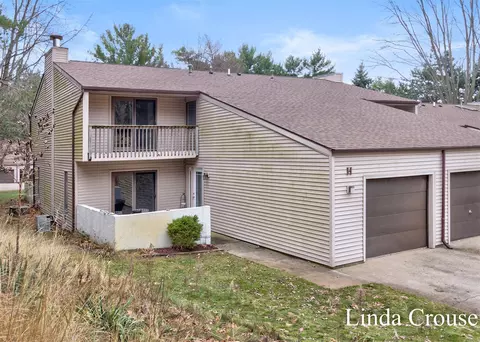17554 Parkwood #H, Spring Lake, MI 49456