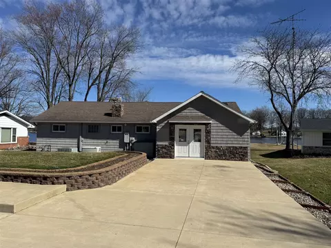 145 Lakeshore, Coldwater, MI 49036