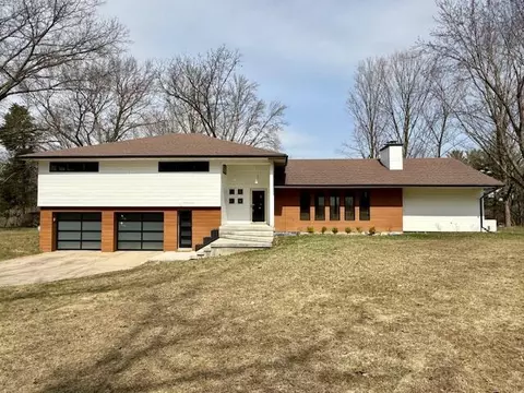 174 Thomas, Allegan, MI 49010