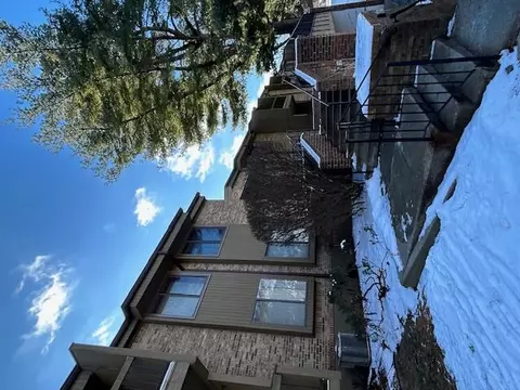 27333 Arborway #62, Southfield, MI 48033