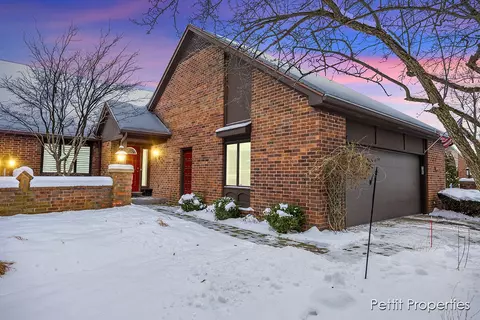 3148 E Gatehouse #39, Grand Rapids, MI 49546
