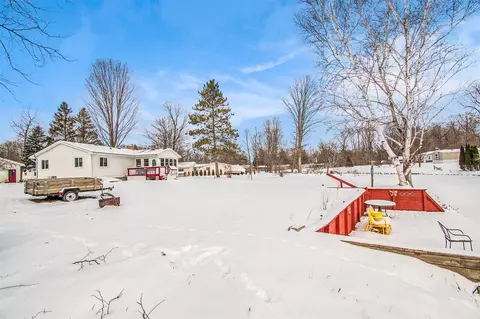 Exterior - 4197 E Shr, Stanton, MI 48888 photo 5 of 7