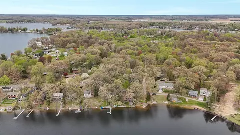 6 Forest, Dowagiac, MI 49047