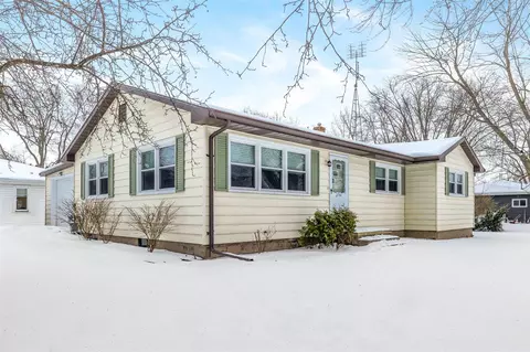 2791 Carrie, Saint Joseph, MI 49085