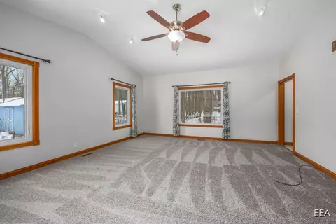 Living - 9462 E Colby, Crystal, MI 48818 photo 5 of 5