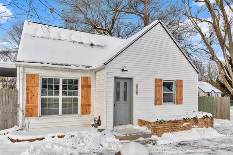 3419 Byron Ctr, Wyoming, MI 49519