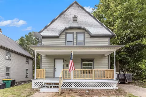 33 Hazel, Battle Creek, MI 49037