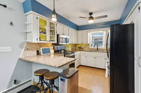 Kitchen - 13208 E Fg, Augusta, MI 49012 photo 1 of 4
