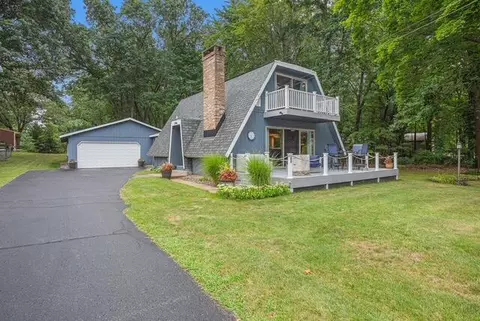 3946 England, Shelbyville, MI 49344