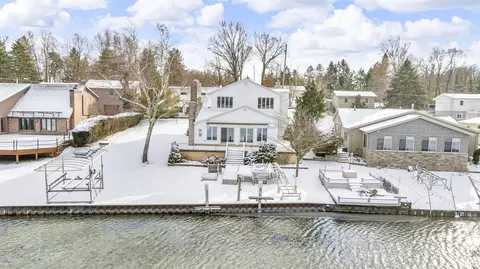 142 Cottage, Horton, MI 49246