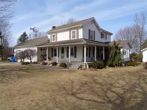 5480 E Litchfield, Jonesville, MI 49250