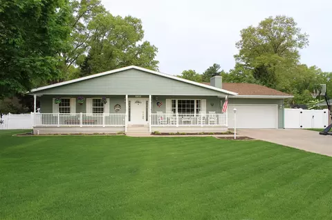 725 Mariwood, Muskegon, MI 49445