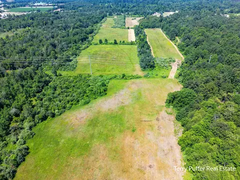 6852 N Oceana, Hart, MI 49420