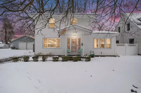 235 Orleans, Battle Creek, MI 49015