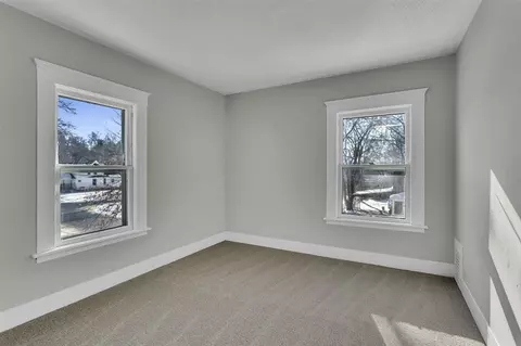 Bedroom - 340-342 Union, Jackson, MI 49203 photo 5 of 17