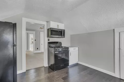 Entry Way - 340-342 Union, Jackson, MI 49203 photo 5 of 5