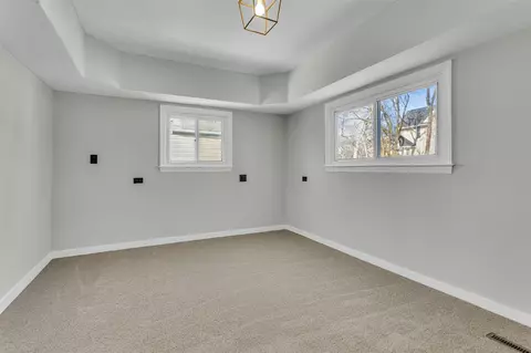 Bedroom - 340-342 Union, Jackson, MI 49203 photo 16 of 17