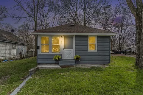 Exterior - 315 Parrish, Battle Creek, MI 49037 photo 2 of 2