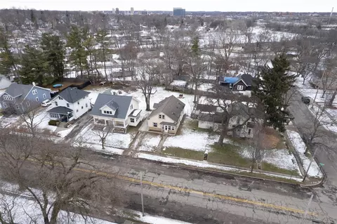View/Area - 238 E High, Jackson, MI 49203 photo 1 of 6