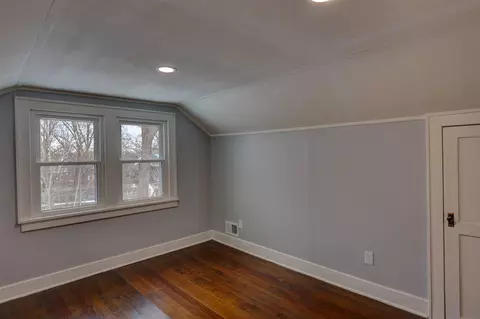 Bedroom - 238 E High, Jackson, MI 49203 photo 12 of 18
