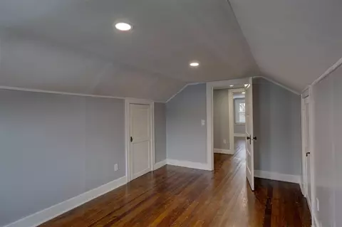 Bedroom - 238 E High, Jackson, MI 49203 photo 16 of 18
