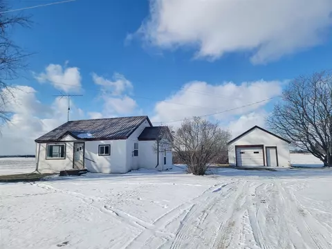 11855 N Wyman, Blanchard, MI 49310