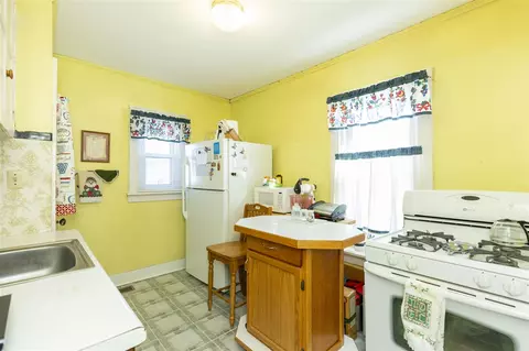 Kitchen - 1615 Cherry, Niles, MI 49120 photo 2 of 2