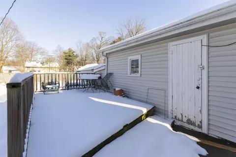 Exterior - 1615 Cherry, Niles, MI 49120 photo 6 of 7