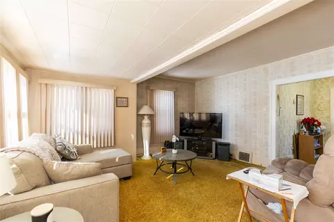 Living - 1615 Cherry, Niles, MI 49120 photo 3 of 4