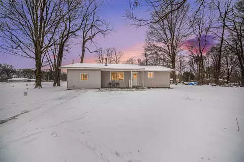 9461 Territorial, Munith, MI 49259
