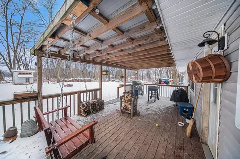 Exterior - 9461 Territorial, Munith, MI 49259 photo 2 of 3