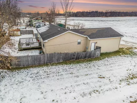 35 Neve, Pierson, MI 49339 photo 21
