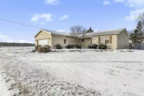 35 Neve, Pierson, MI 49339 photo 5