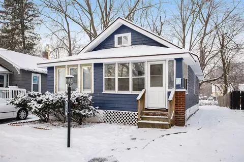 1127 Woodward, Kalamazoo, MI 49007