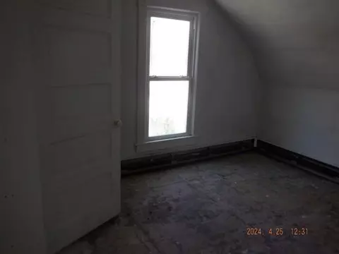 Bedroom - 308 E Orch, Delton, MI 49046 photo 5 of 5