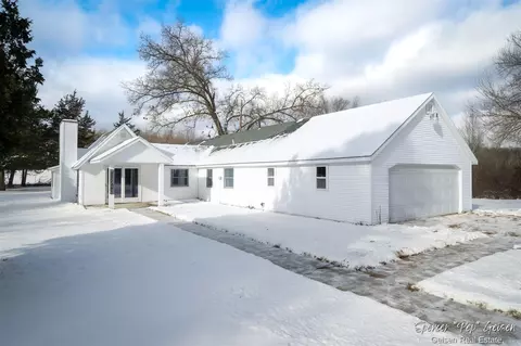 3939 Evergreen, Stanton, MI 48888
