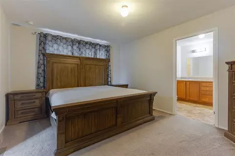 Bedroom - 196 Maple Run, Mason, MI 48854 photo 1 of 6