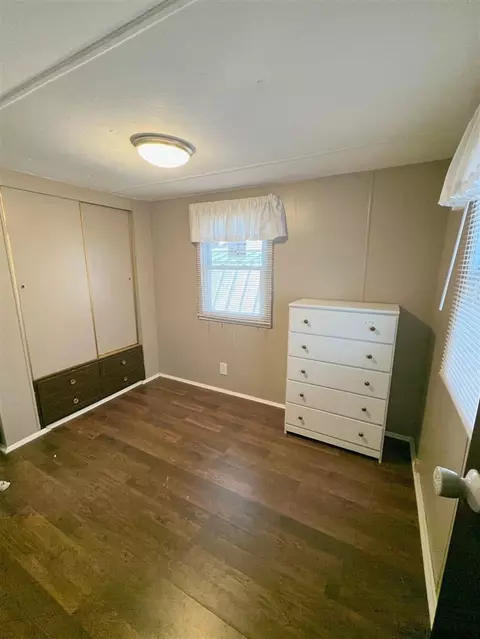 747 Cambridge, Coldwater, MI 49036 photo 12